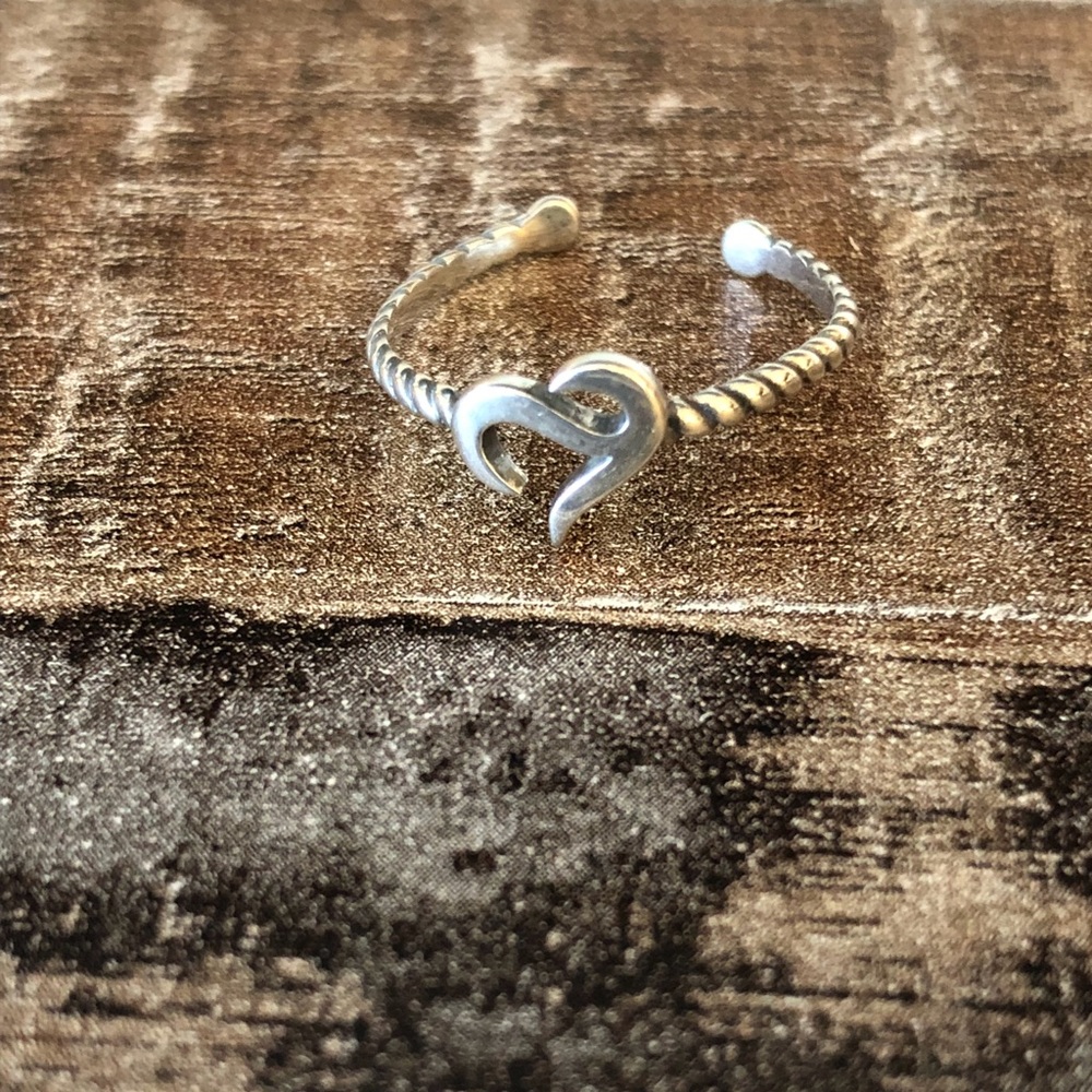 Cute fashion ring